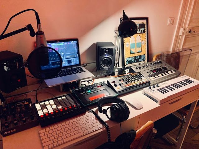 Sejarah dan Perkembangan Teknologi Perangkat Lunak dalam Proses Recording Musik/Band