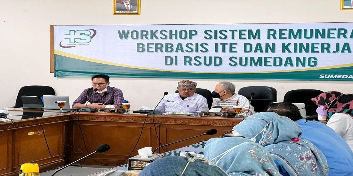 >Menjadi Pembicara Pada Kegiatan Workshop Sistem Remunerasi di RSUD Sumedang